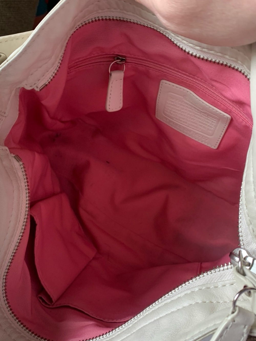 Coach Ivory Pearl Leather Shoulder Bag– SHIPS TOMORROW - Picture 7 of 7